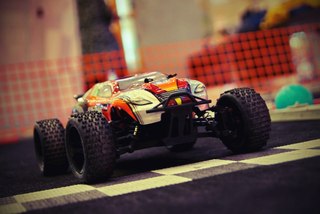 O9AGPYqNhDg